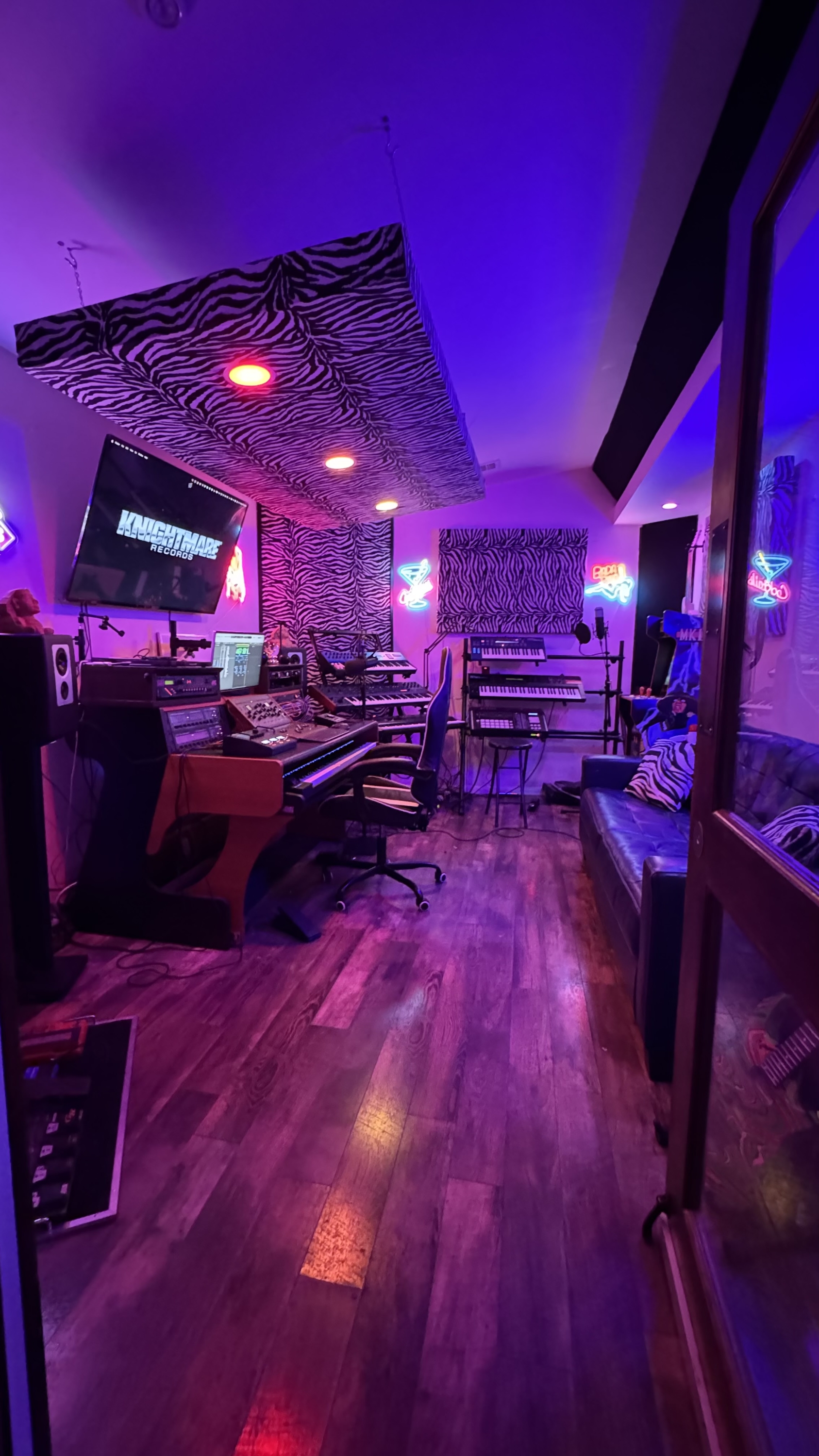 3200 N San Fernando Blvd, #15